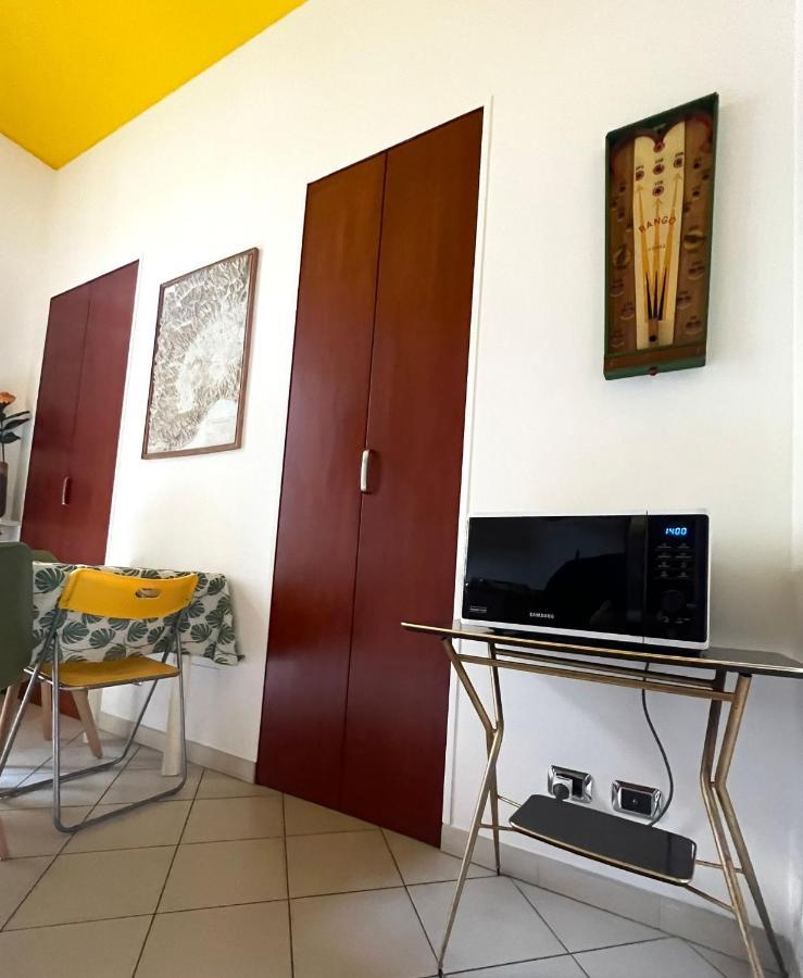 Appartamento Su Cortile Magico Турин Экстерьер фото